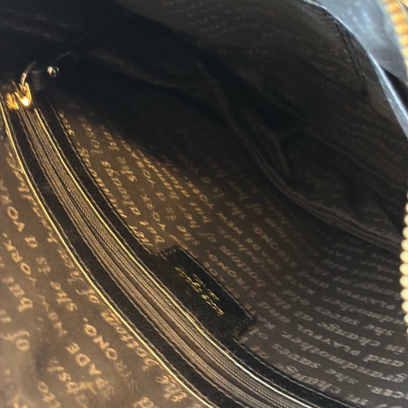 Kate Spade Vintage Leather Crossbody Bag - Picture 5 of 9